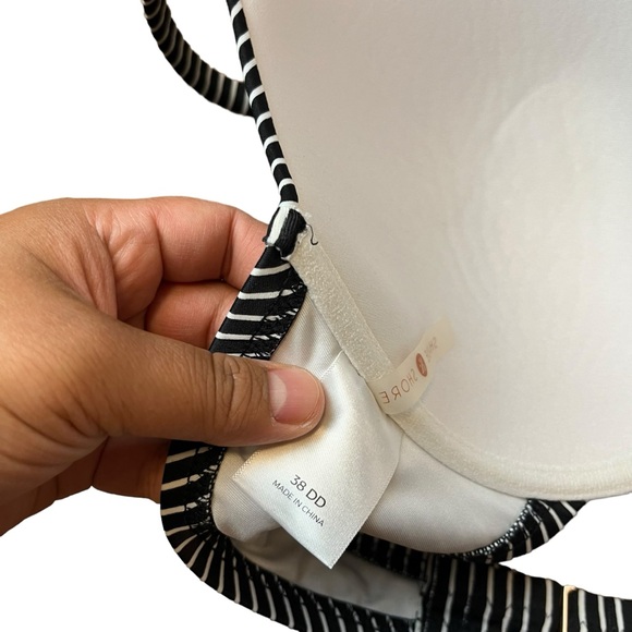 Shade & Shore Black Stripe Bikini Top Size 38DD women - Picture 6 of 6